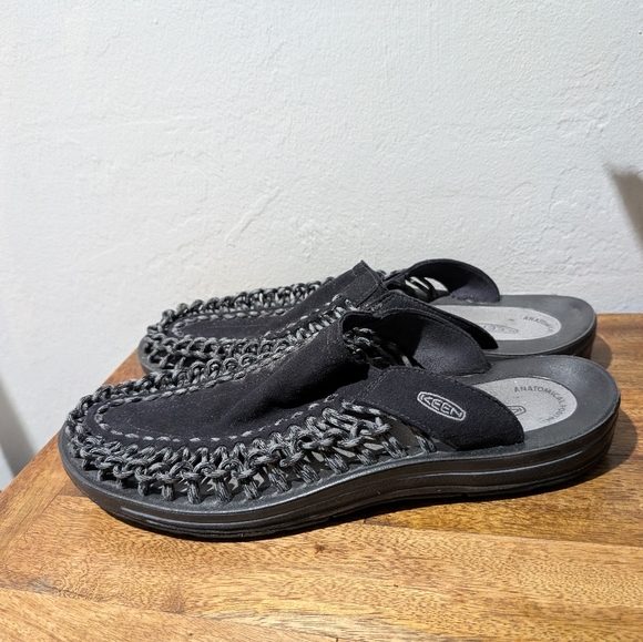 Keen Uneek II Slide Sandals for Men Black And Gray Size 13‎ - Picture 4 of 5